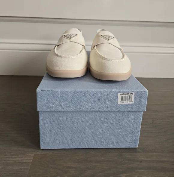 $1,190 Prada Triangle Logo Suede Loafers White EU 38 US 8 BNIB - Picture 8 of 13